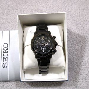 SEIKO black solar analogue chronograph watch